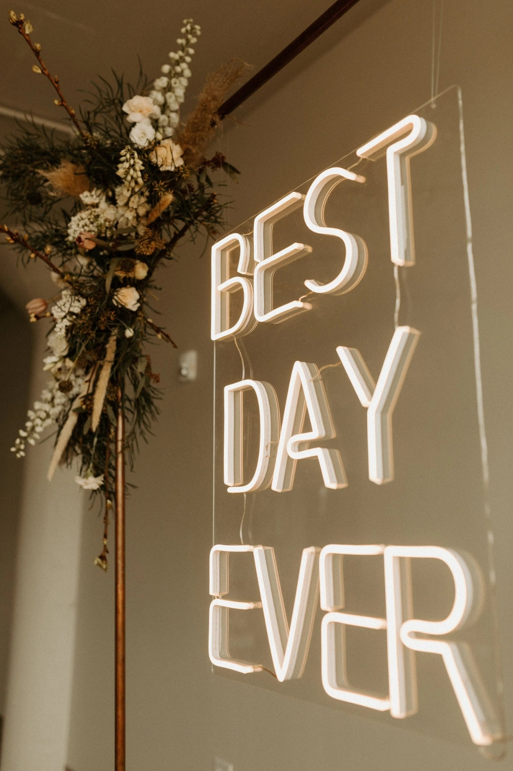 Best day ever neon sign